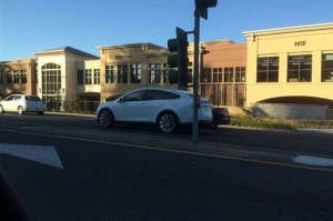 夜间行车如何提高驾驶安全性？