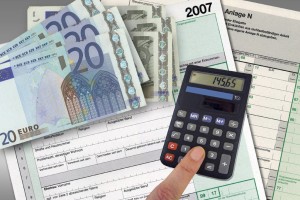 黄金价格历史走势有何特点？