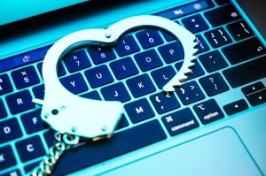 “社工库”非法“开盒”1.7亿余组个人信息数据，“群管理员”林某武等5人被提起公诉