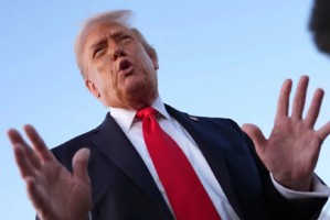 特朗普给联邦政府多放两天假 但纽交所宣布圣诞前后股市交易照旧