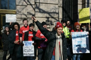 《华盛顿邮报》2025 年亏损超 1 亿美元，近期裁员 30%